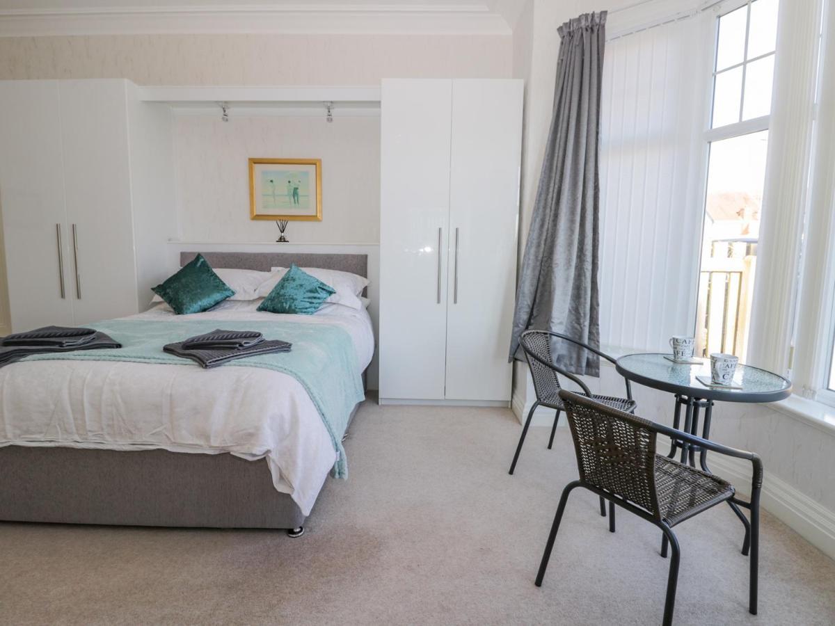 Southpoint Apartment Bridlington Exterior photo